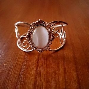 Silver & Pearl Bracelet